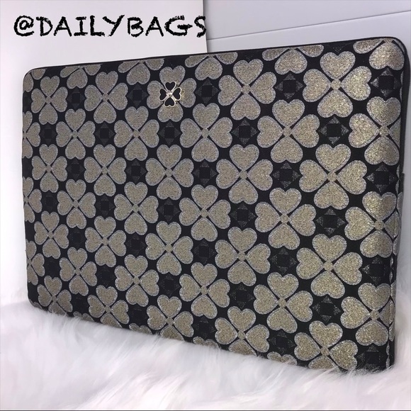 kate spade Handbags - KATE SPADE ODETTE UNIVERSAL 15” LAPTOP SLEEVE